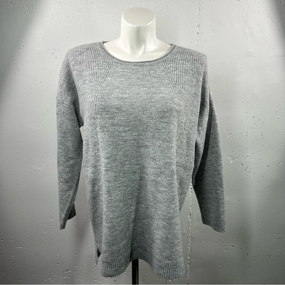 Calvin Klein Gray Long Sleeve Sweater